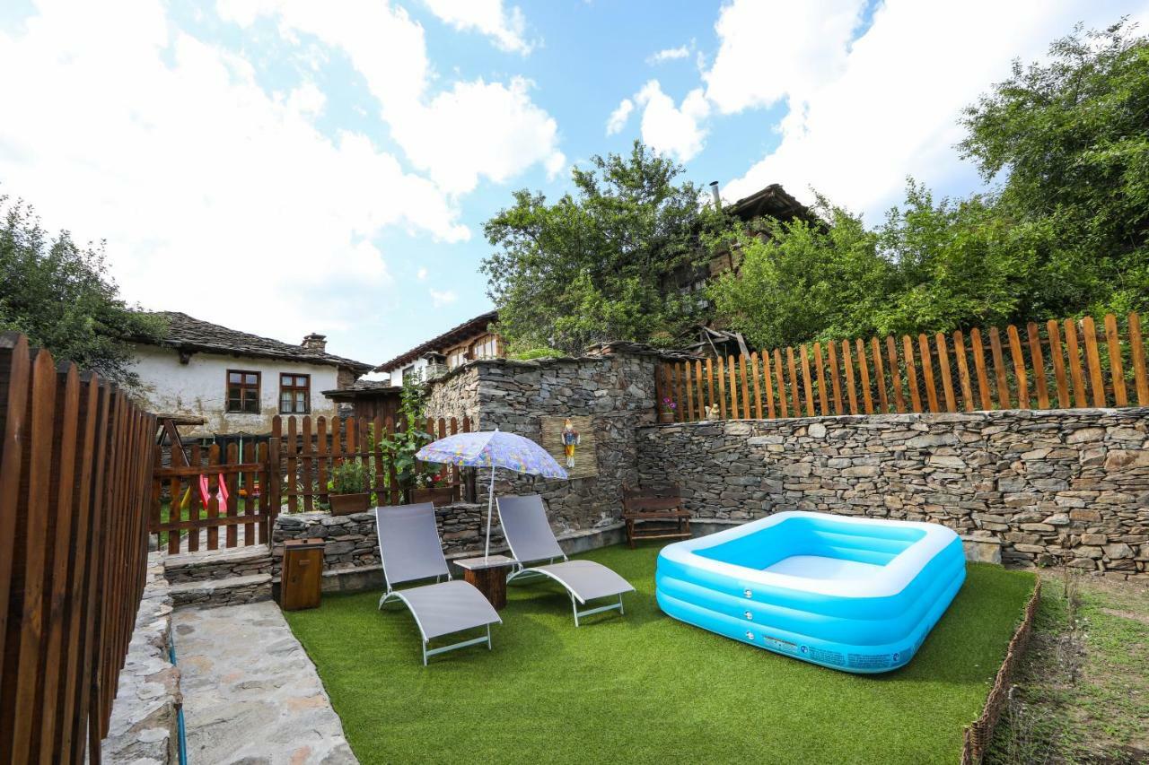 Тодорината Къща Hotel Leshten Luaran gambar