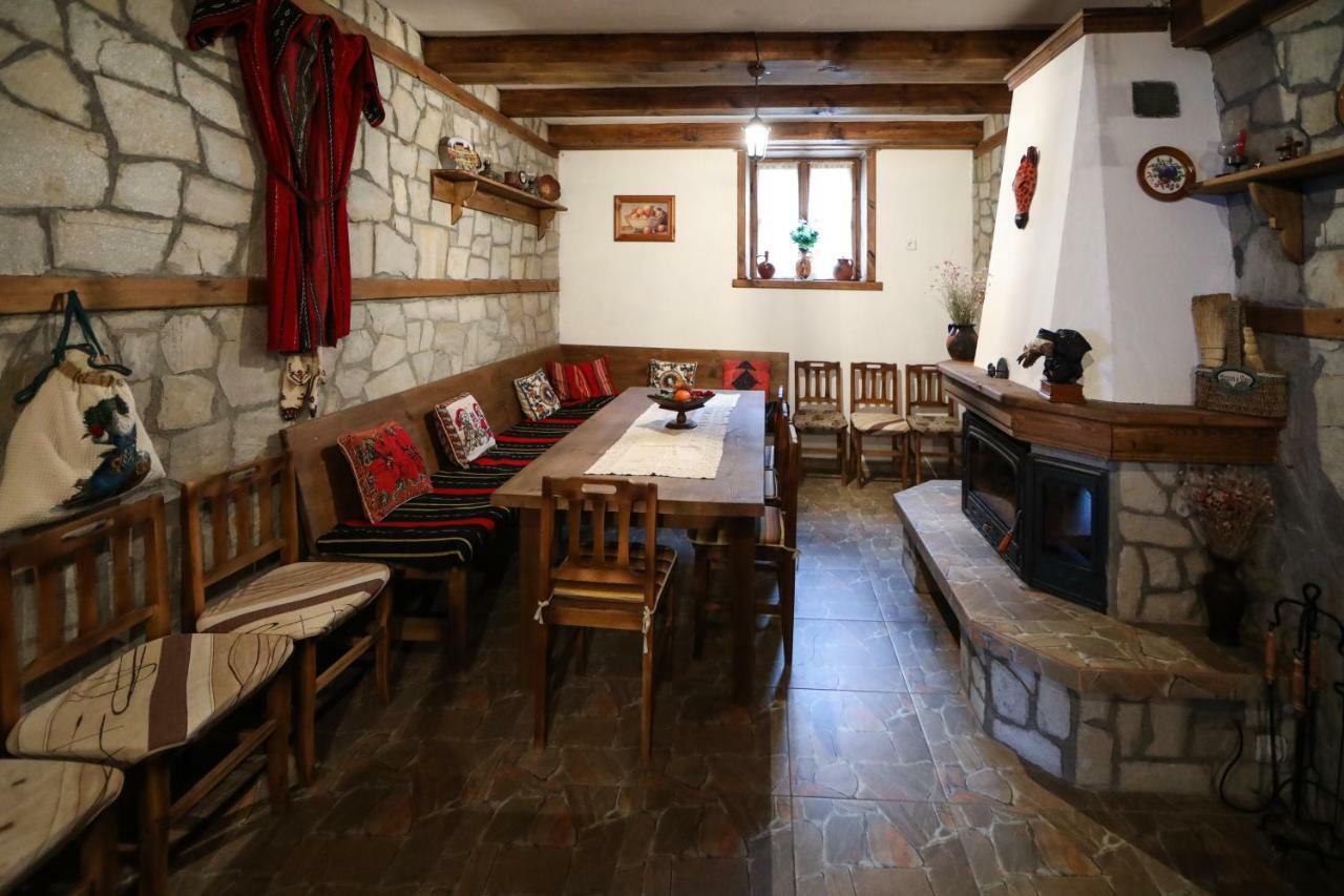 Тодорината Къща Hotel Leshten Luaran gambar