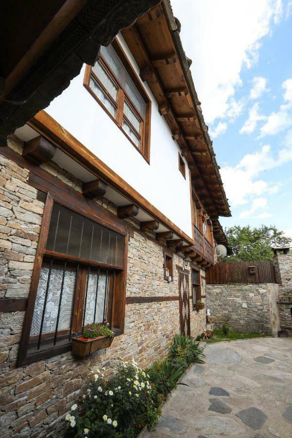 Тодорината Къща Hotel Leshten Luaran gambar