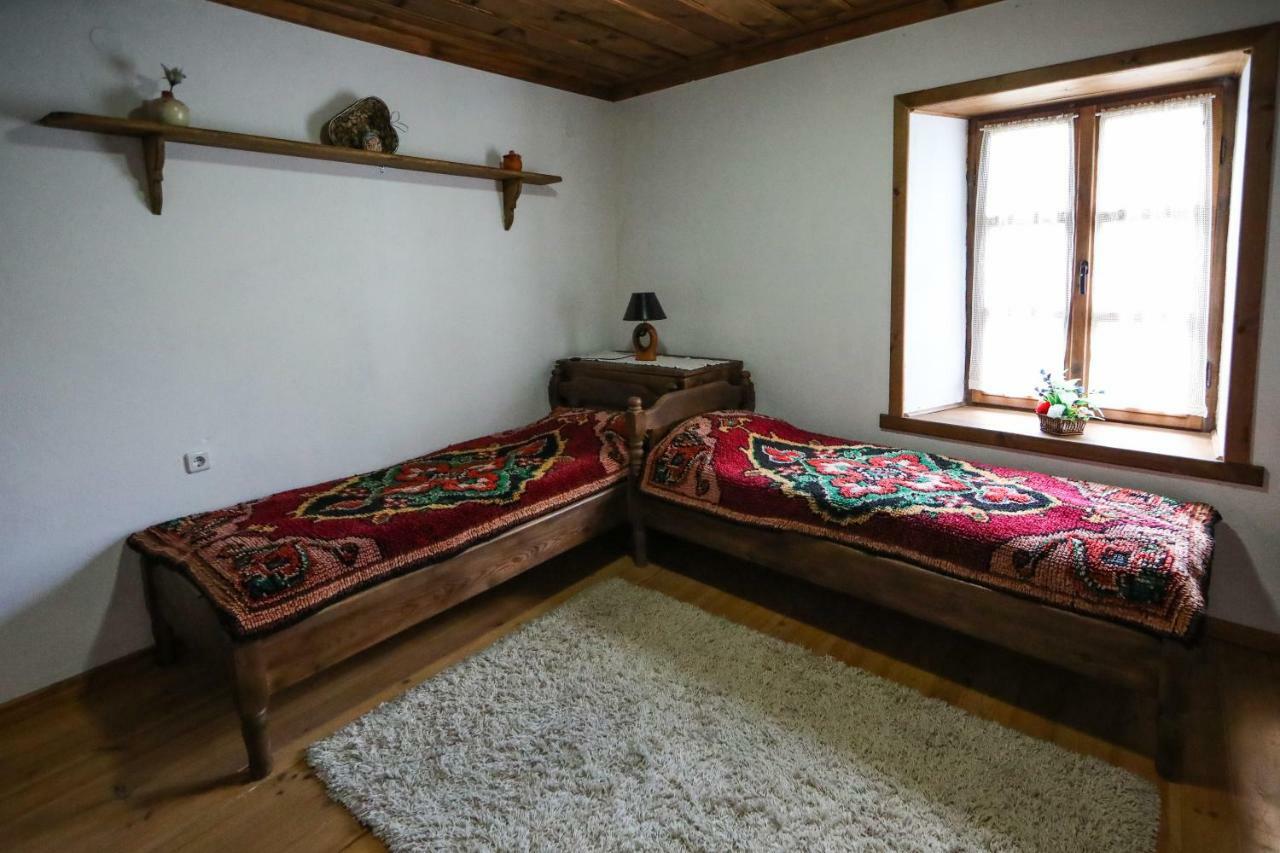 Тодорината Къща Hotel Leshten Luaran gambar