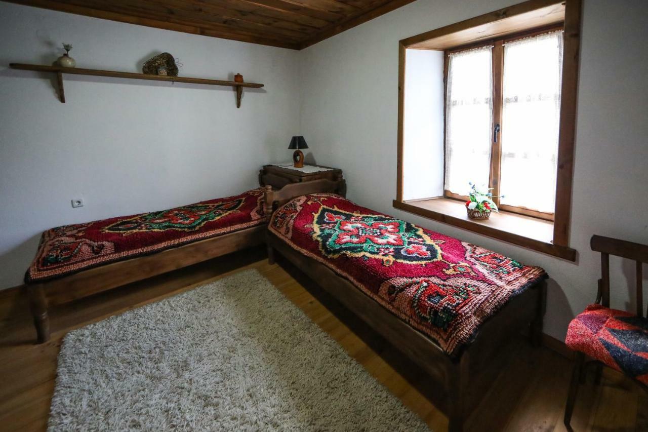 Тодорината Къща Hotel Leshten Luaran gambar